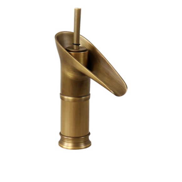 Vòi nước thân thấp bằng đồng CNS- GCV17