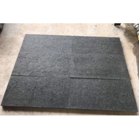 Đá Bazan Đen Khò Lửa KT 30x60x2cm CNS MART- DSV16