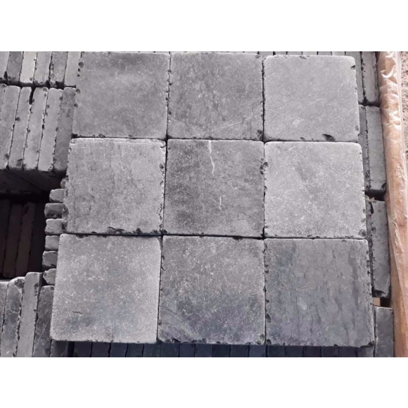 Đá Đen Mẻ Cạnh KT 15x15x(2-2.5) cm CNS MART- DSV54